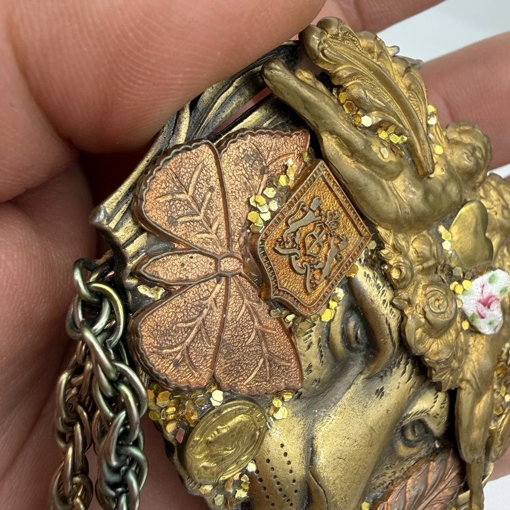 Vtg Sarah Jane Lion Head Brooch Art Nouveau Renaissance Enamel‎ Heart Upscyled